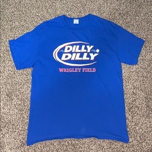 Chicago Cubs Wrigley Field Dilly Dilly Shirt Large